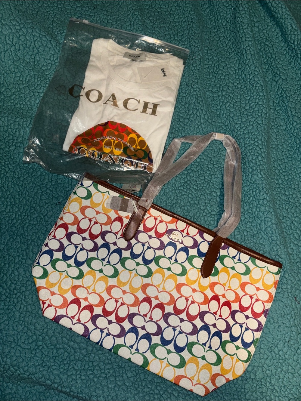 Coach Multicolor Signature Tote with Brown Trim and matching tee size 2XL